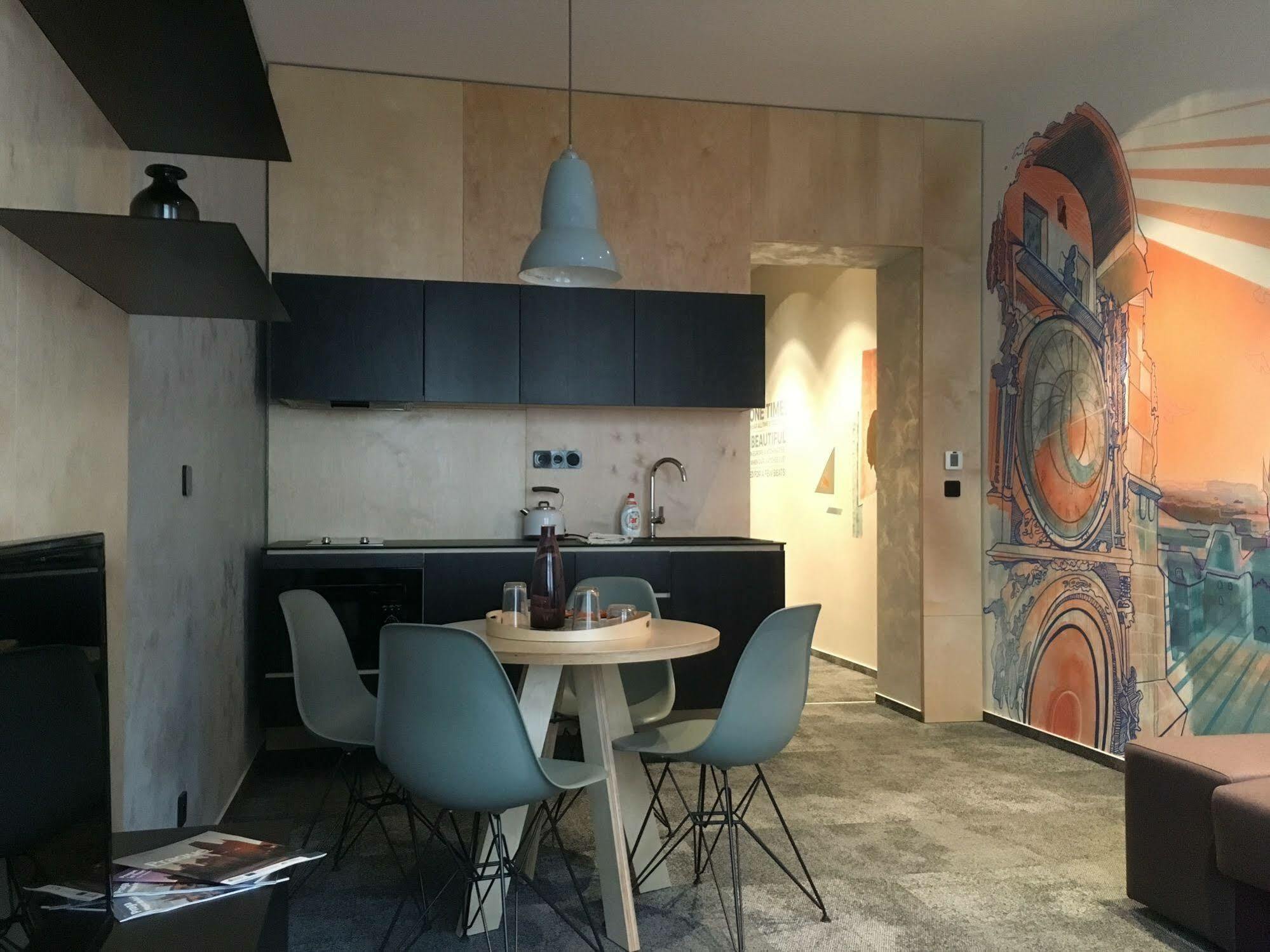 Visitinn Apartments & Hostel Prag Dış mekan fotoğraf